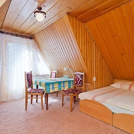 Prywatne U Bachledow זקופאנה