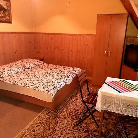 Prywatne U Bachledow דירה זקופאנה