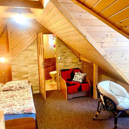 Prywatne U Bachledow * זקופאנה